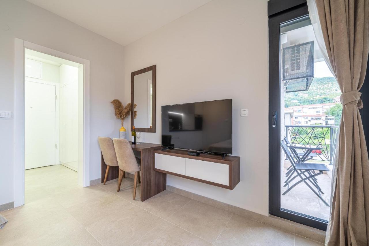 Studio Apartment N2 Tivat Dış mekan fotoğraf